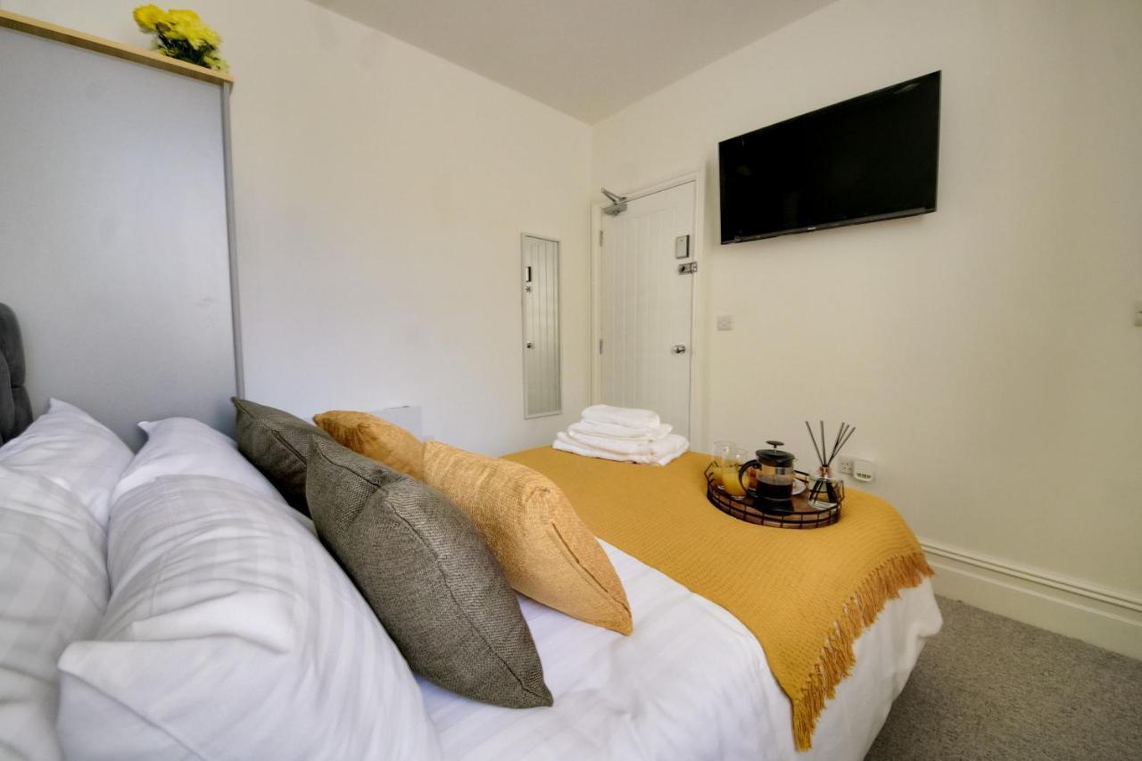 Bay City Studio Apartments By Staying-Away カーディフ エクステリア 写真
